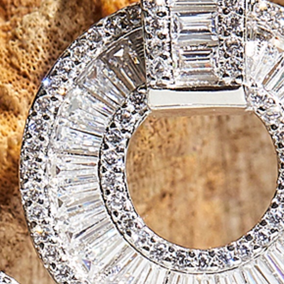 ✨HPx2✨Baguette Ring Drop Earrings - Picture 4 of 6